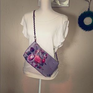 Beautiful Flower Cross Body/ Shoulder Bag 🌹